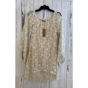 Lace tunic or dress